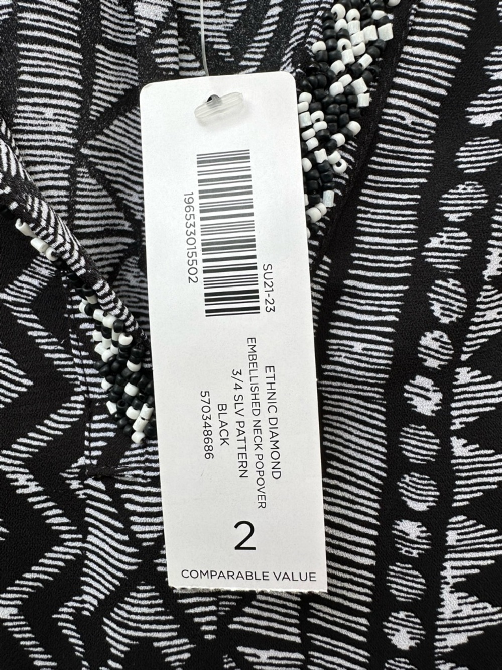 Chico’s Black White Tribal Ethnic Diamond Ikat Beaded Neck Boho Blouse 2 NWT - Picture 4 of 9